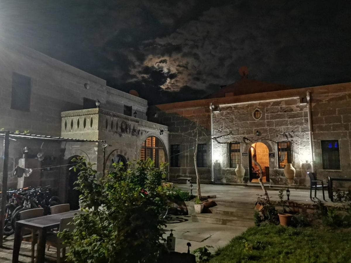 Osmanoglu Hotel Guzelyurt Exterior photo