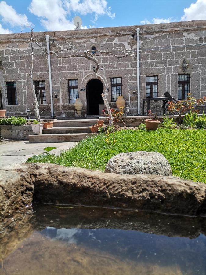 Osmanoglu Hotel Guzelyurt Exterior photo